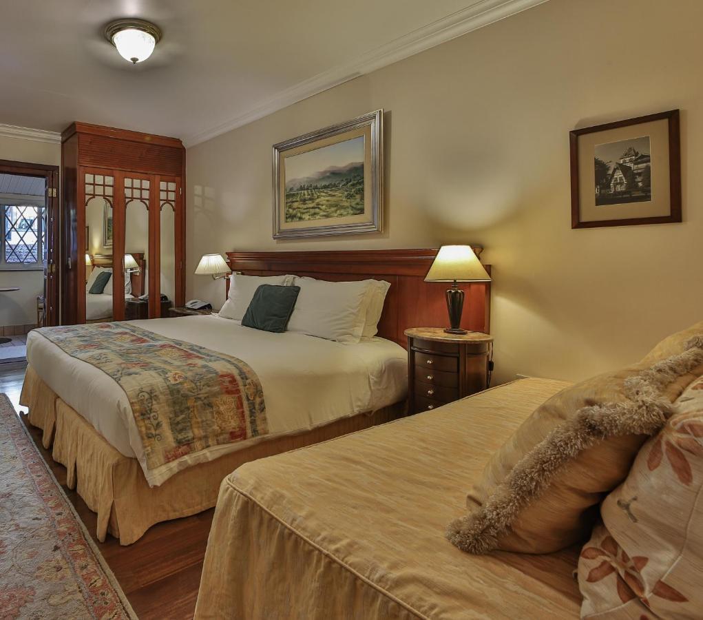 Quarto Triplo Superior