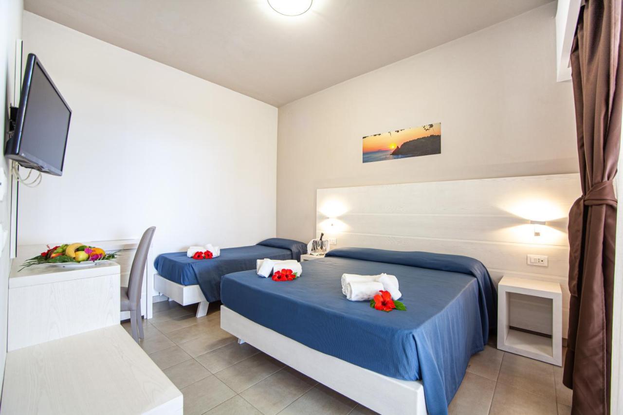 Classic Triple Room,1544924998:JPEG