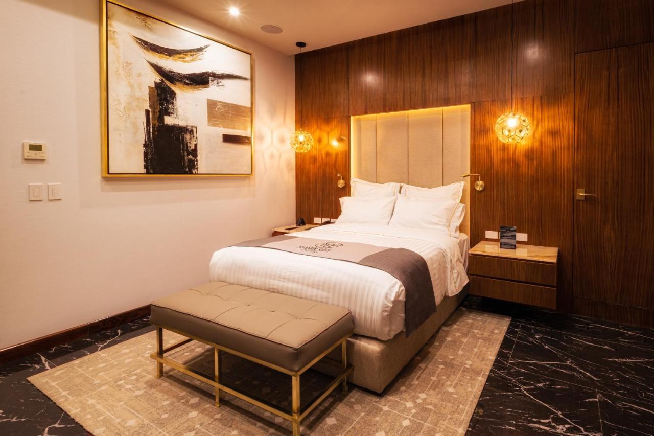 Three-Bedroom Suite,1334015663:JPEG
