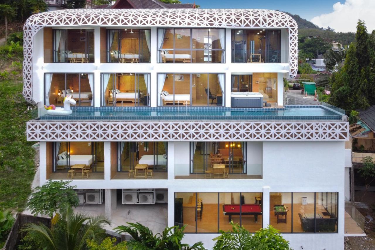 Villa met 8 Slaapkamers