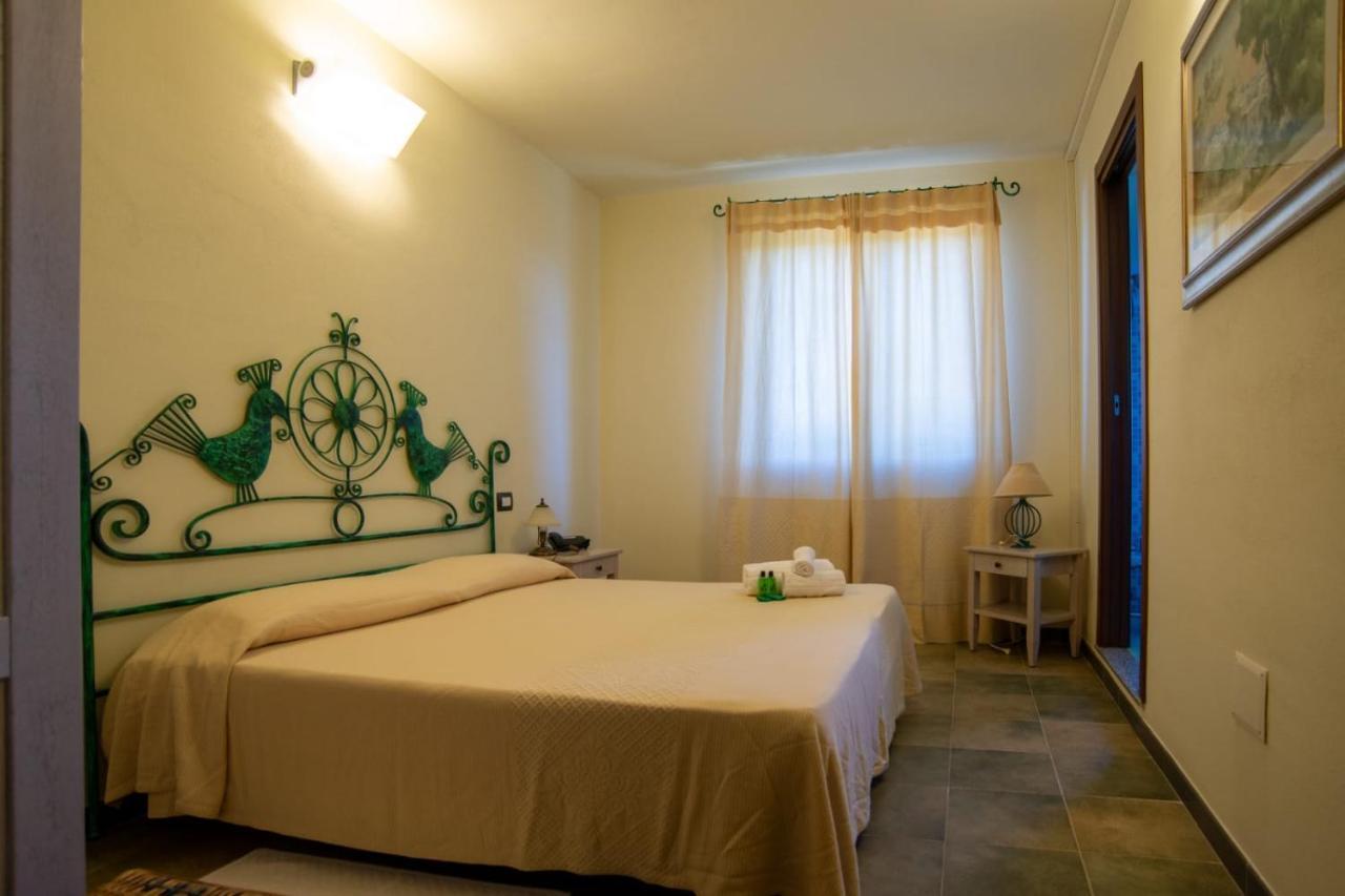 Superior Double or Twin Room,1296827896:JPEG