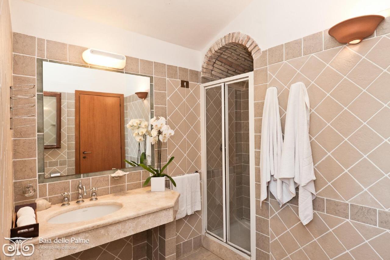 One-Bedroom Apartment,1349226851:JPEG