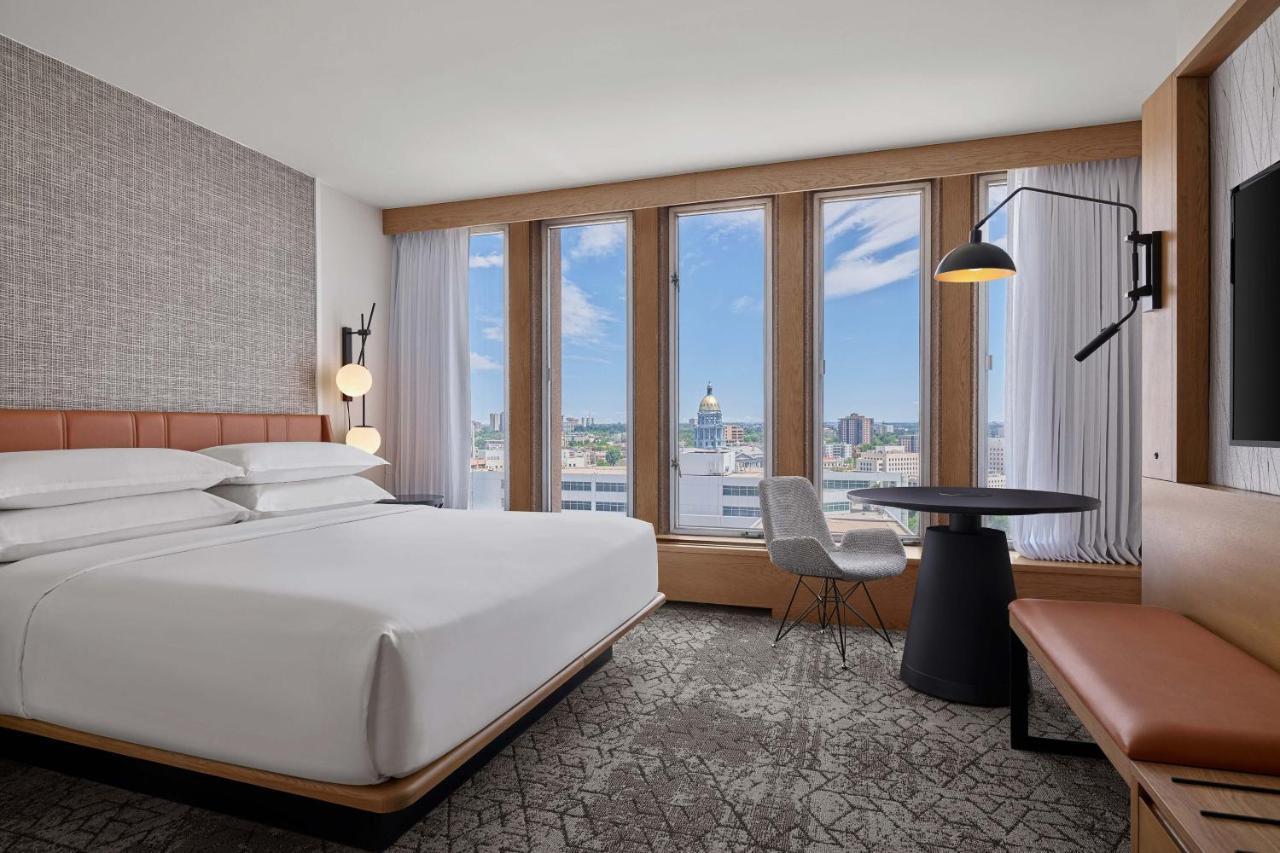 Quarto King Deluxe com Vista para a Cidade