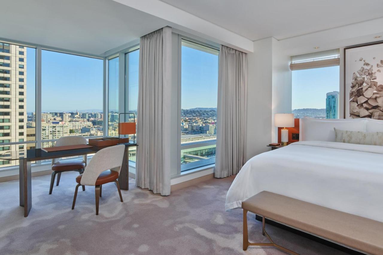 Executive Premier Room Guest room 1 King