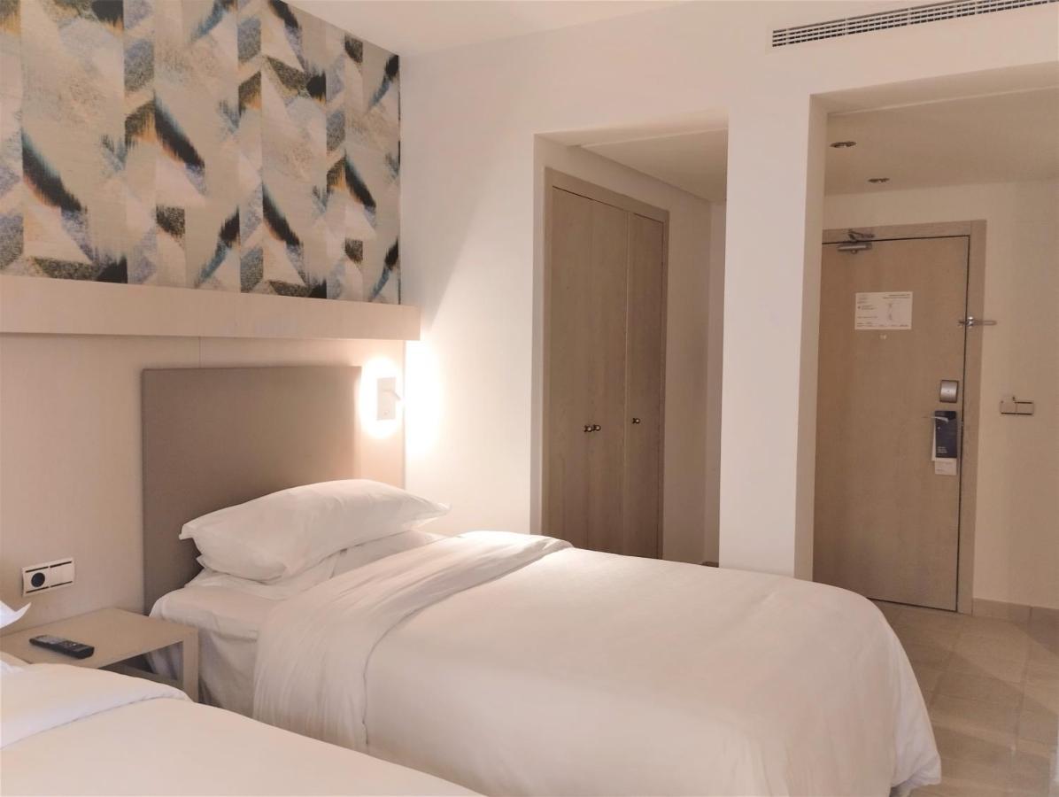 Double Room,1361621315:JPEG