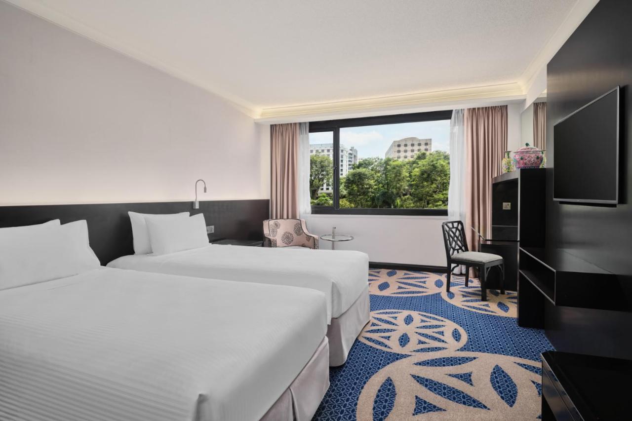Quarto Deluxe com Cama de Casal ou 2 de Solteiro