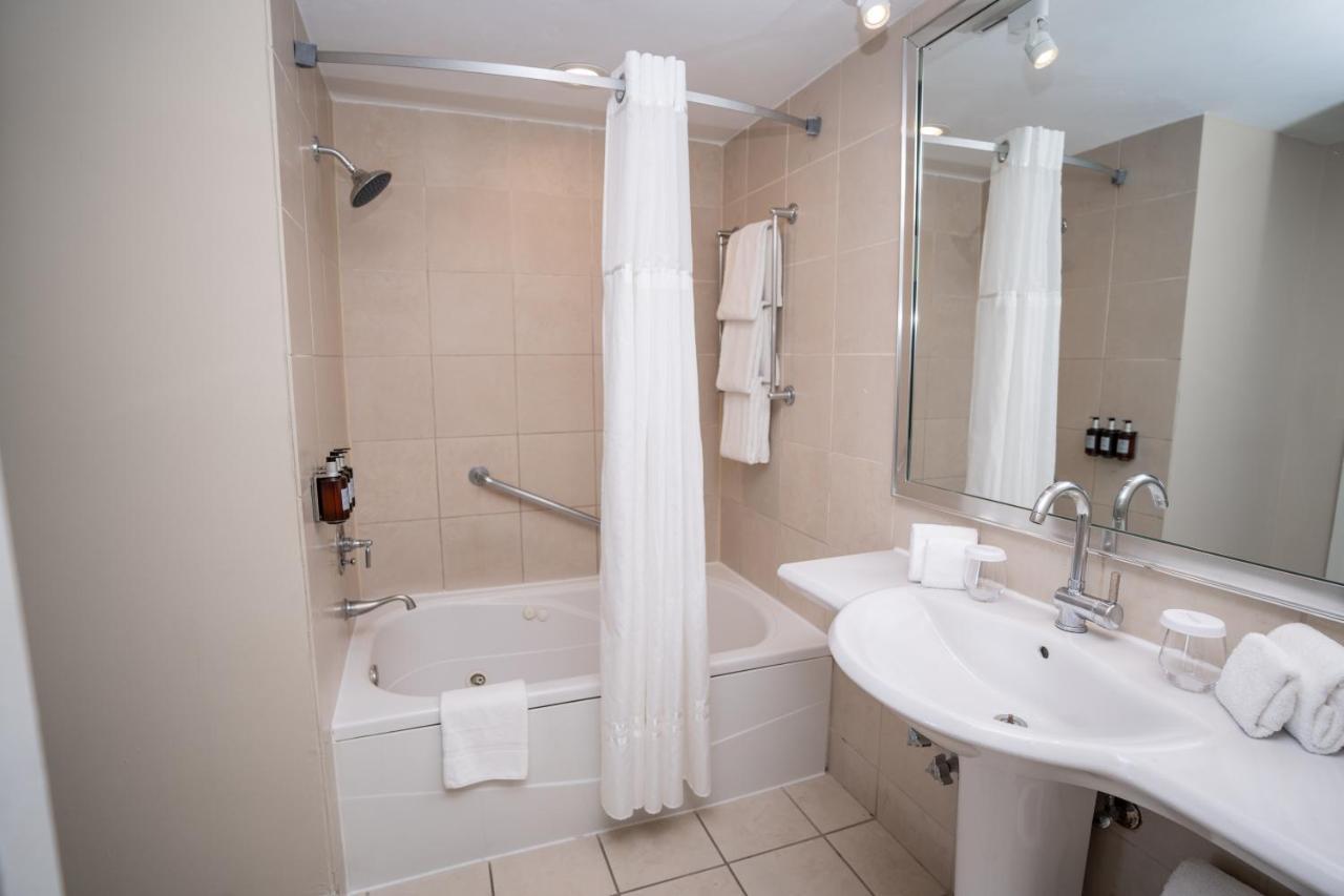 Sagamore Ocean Front Suite,1363387541:JPEG