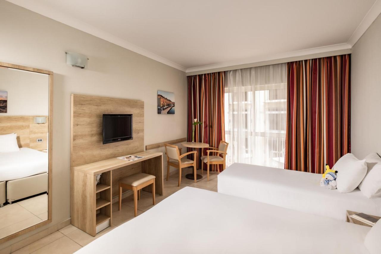 Habitación Familiar