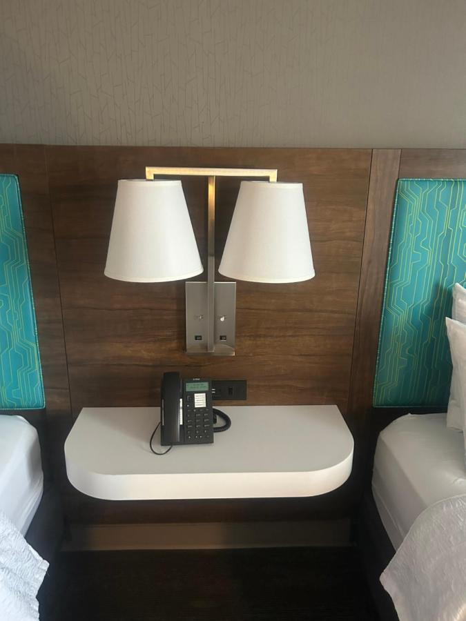 Queen Room Two Queen Beds