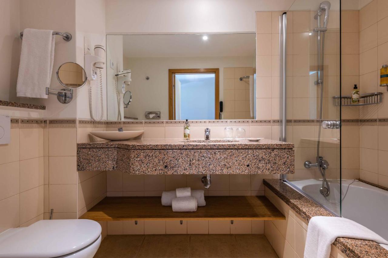 Double Room,1370009879:JPEG