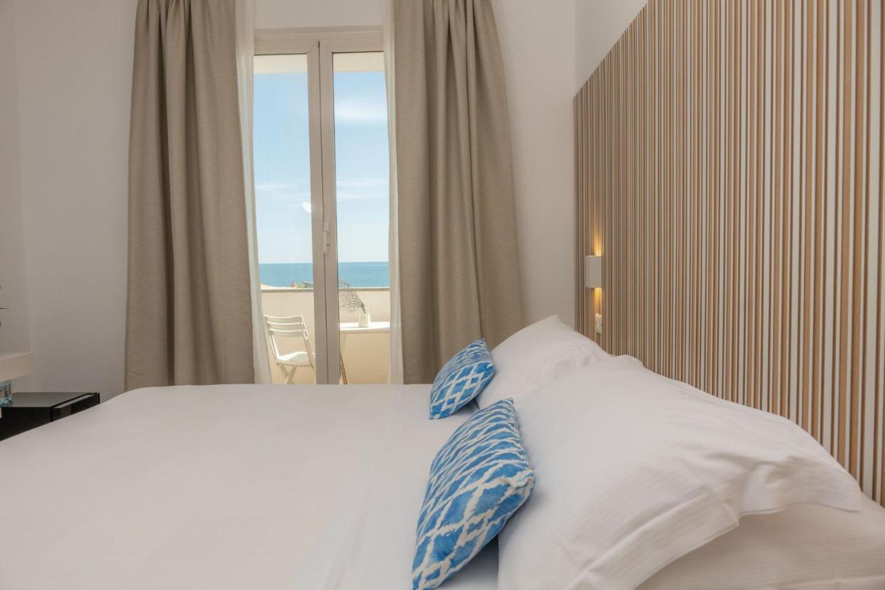 Deluxe Double Room Balcony