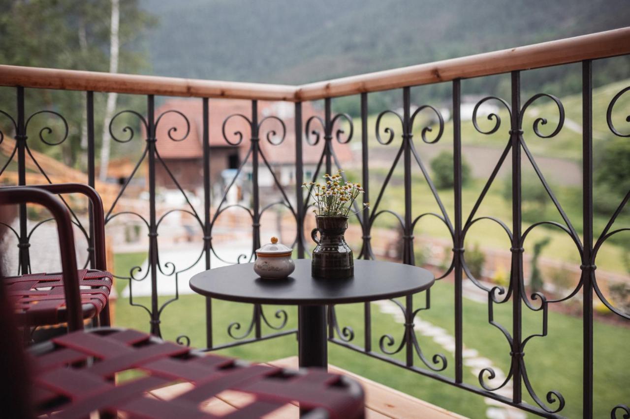 Suite Balcony,1593796272:JPEG