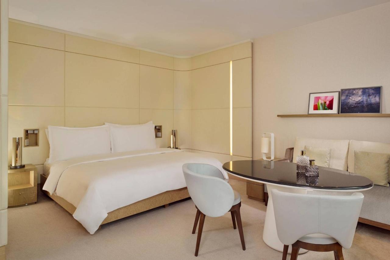 Kamer met Kingsize Bed en Balkon
