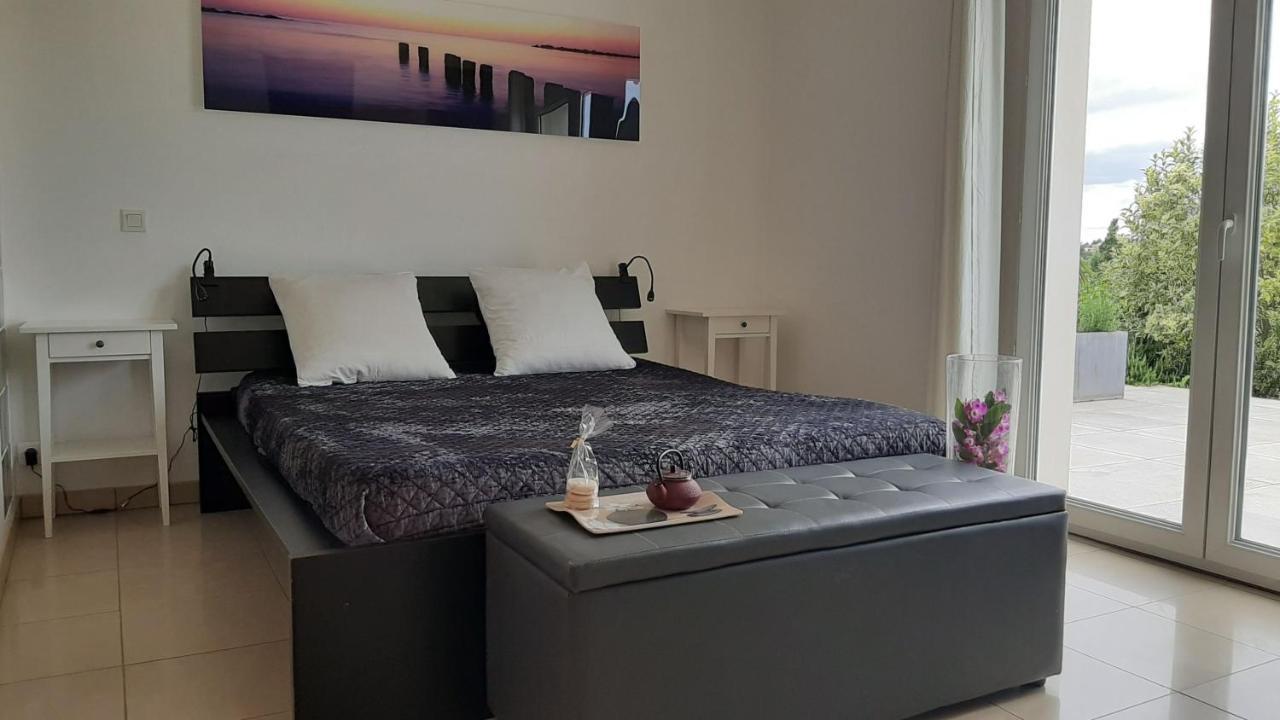 Standard Double Room,1555012927:JPEG