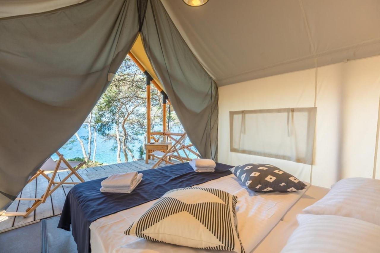 Glamping Lodge Sea View,1383350054:JPEG