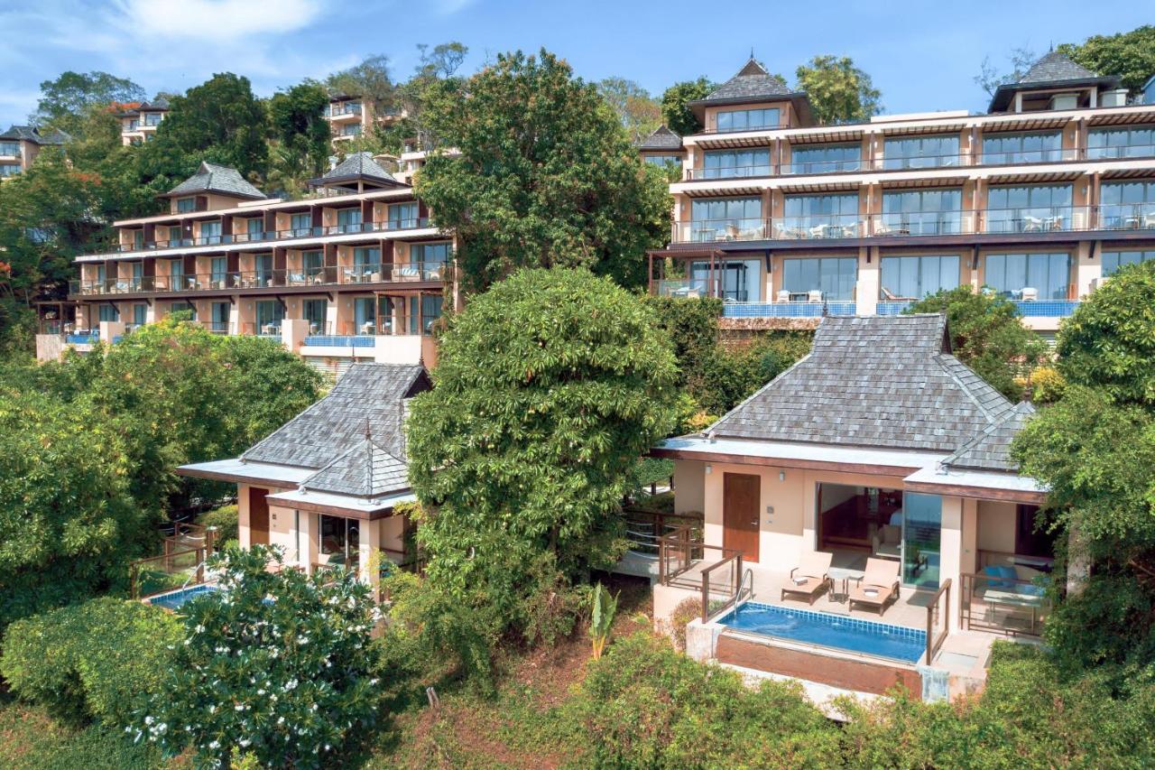 Oceanfront View 1 Bedroom Villa 1 King
