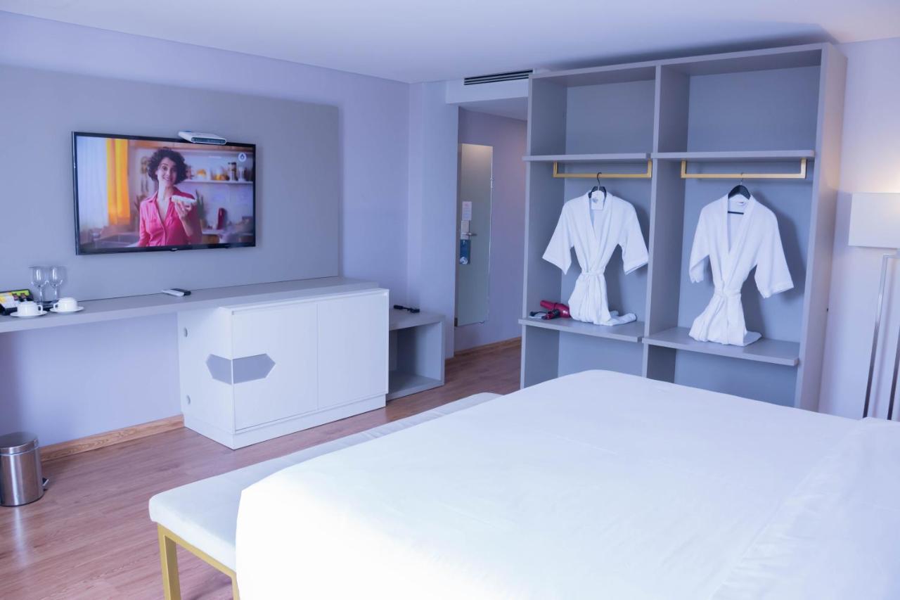 Quarto Deluxe com Cama King-size
