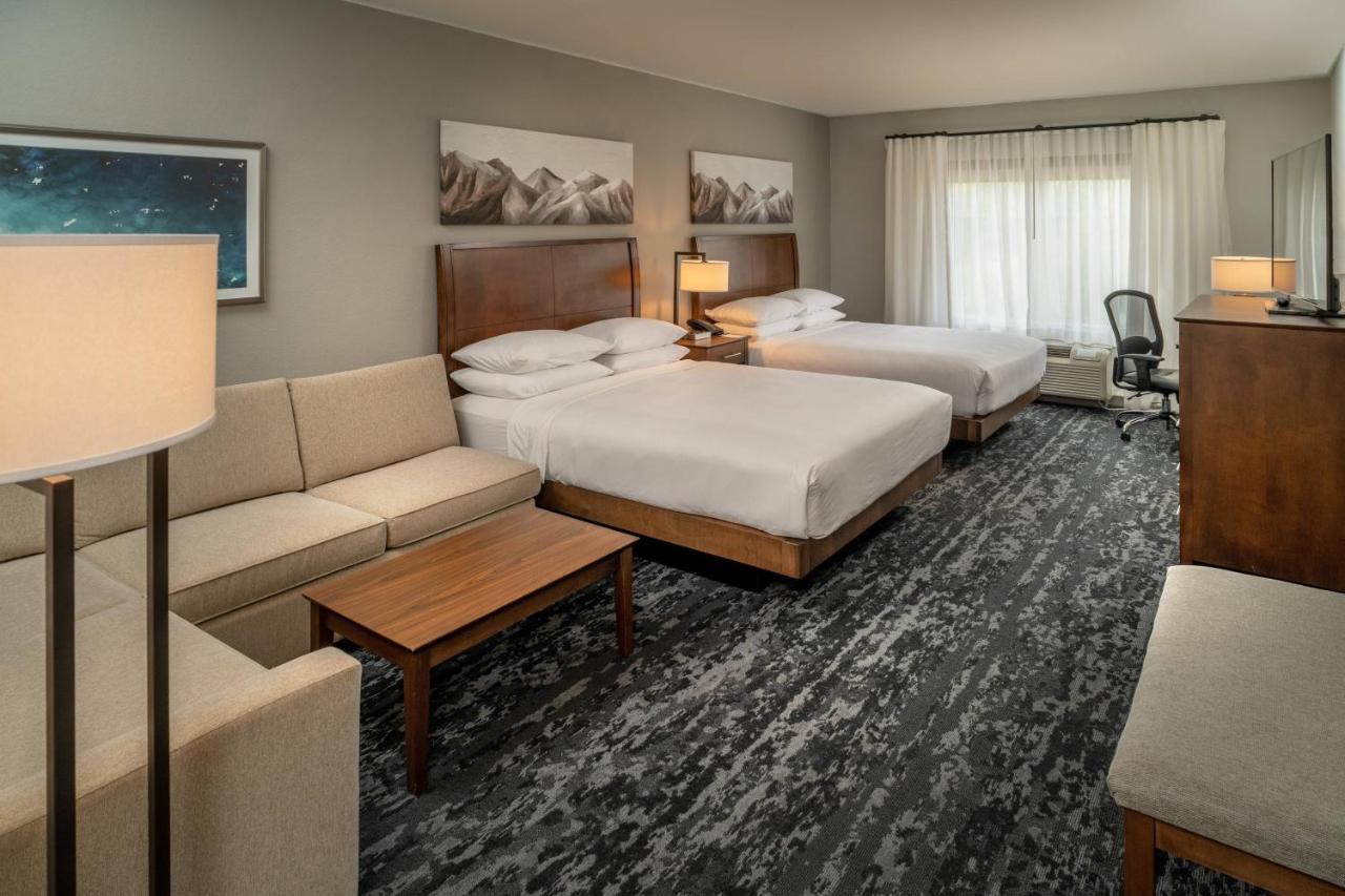Guest room, 2 Queen, Sofa bed