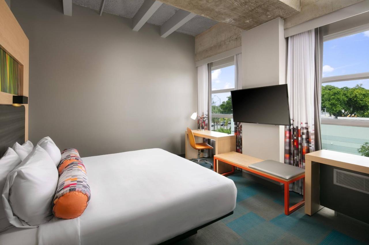 Quarto Savvy com Cama King-size