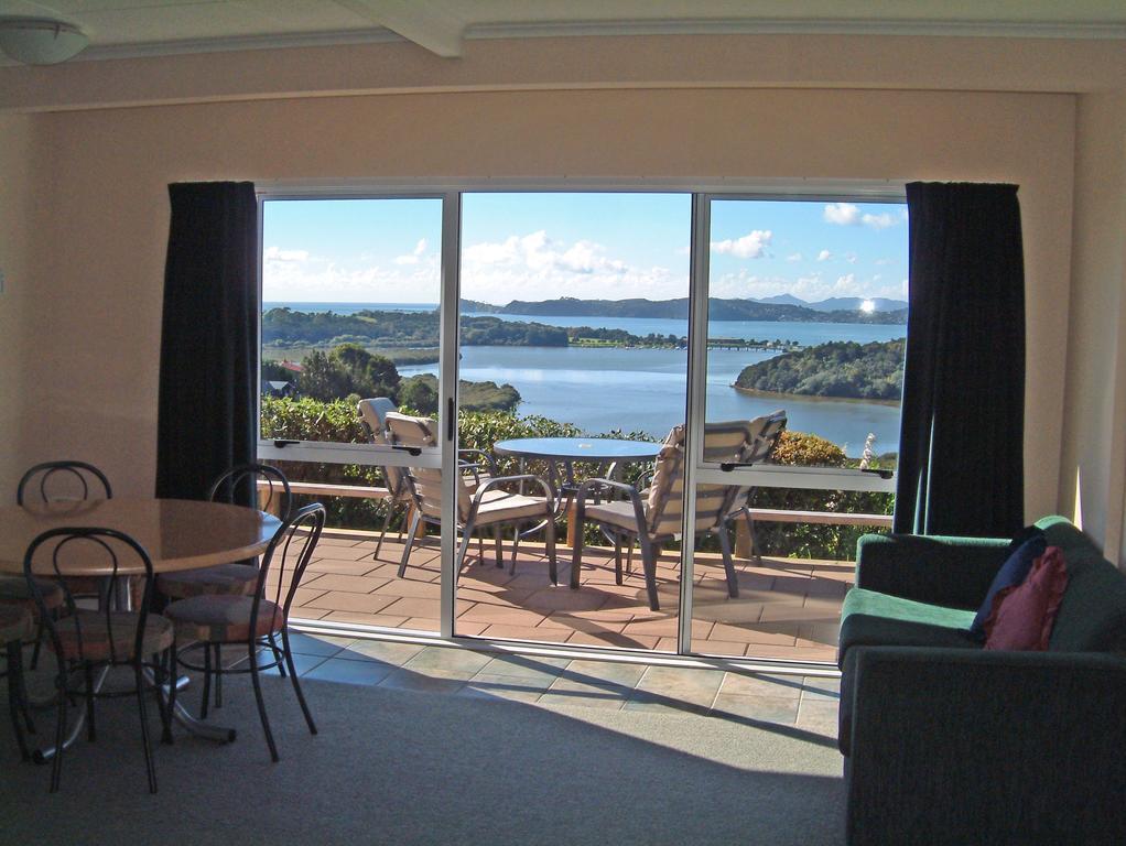 Two-Bedroom Apartment Ocean View