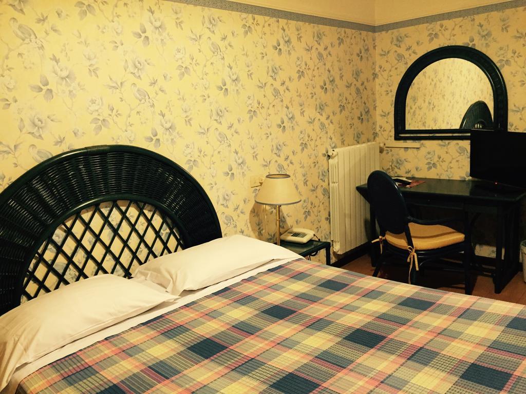 Single Room,1080959938:JPEG