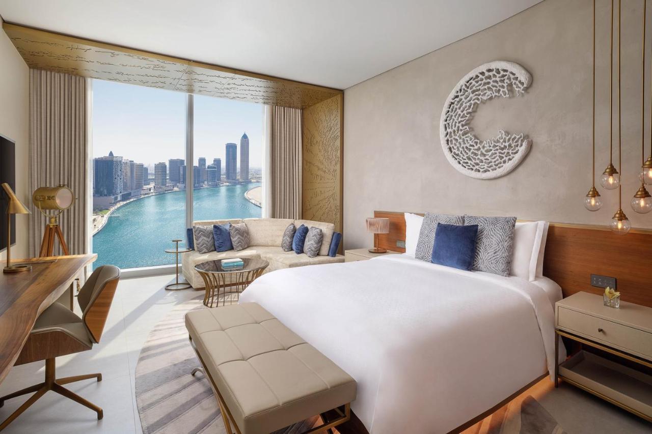 Deluxe King Room with Canal View  including Signature St. Regis Butler Service