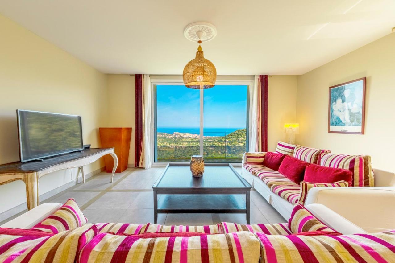 Villa 2