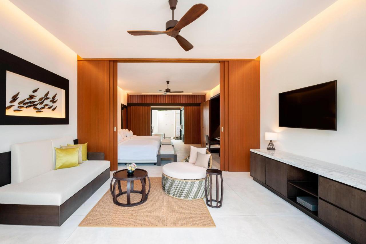 Strandresidenz Heavenly mit 2 Schlafzimmern, Pool und Meerblick
