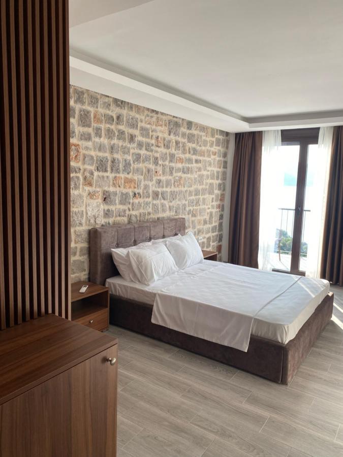Special Offer - Deluxe Double Room with Sea View and Round Airport Transfer