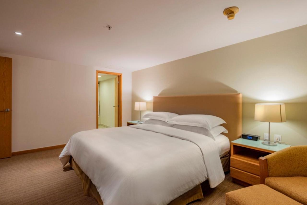 Classic King Room