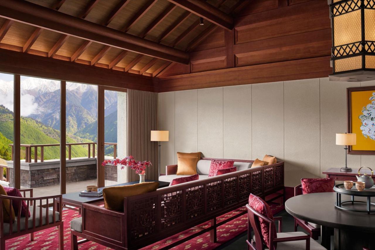 One-Bedroom King Villa with Patio