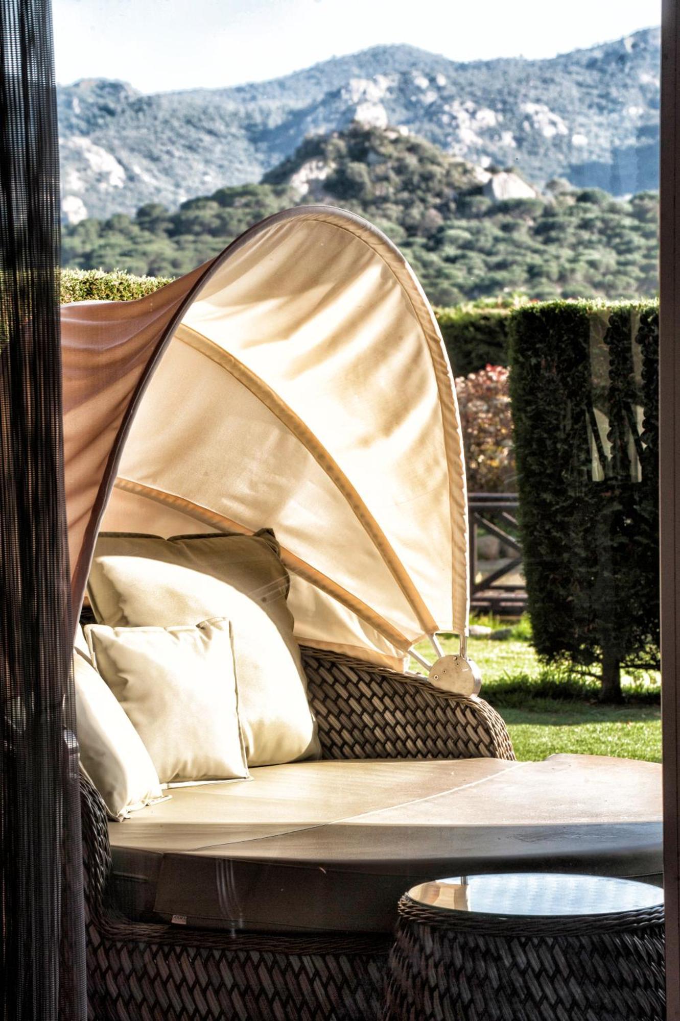 Double Room Private Garden Spa Access