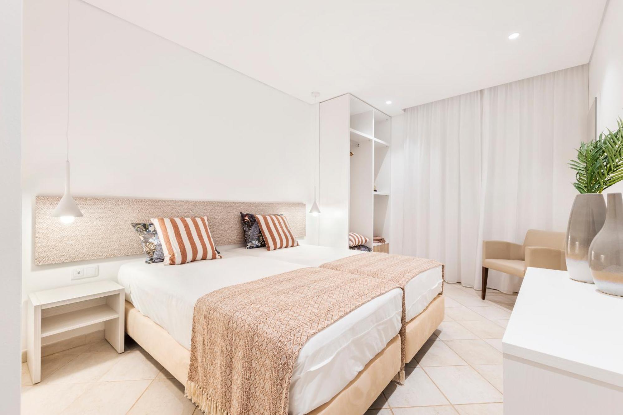 Apartamento com 3 Quartos
