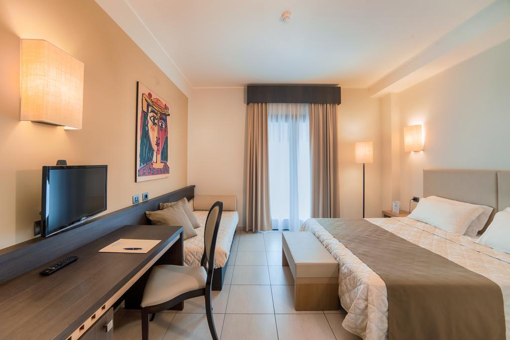 Chambre Triple avec Balcon