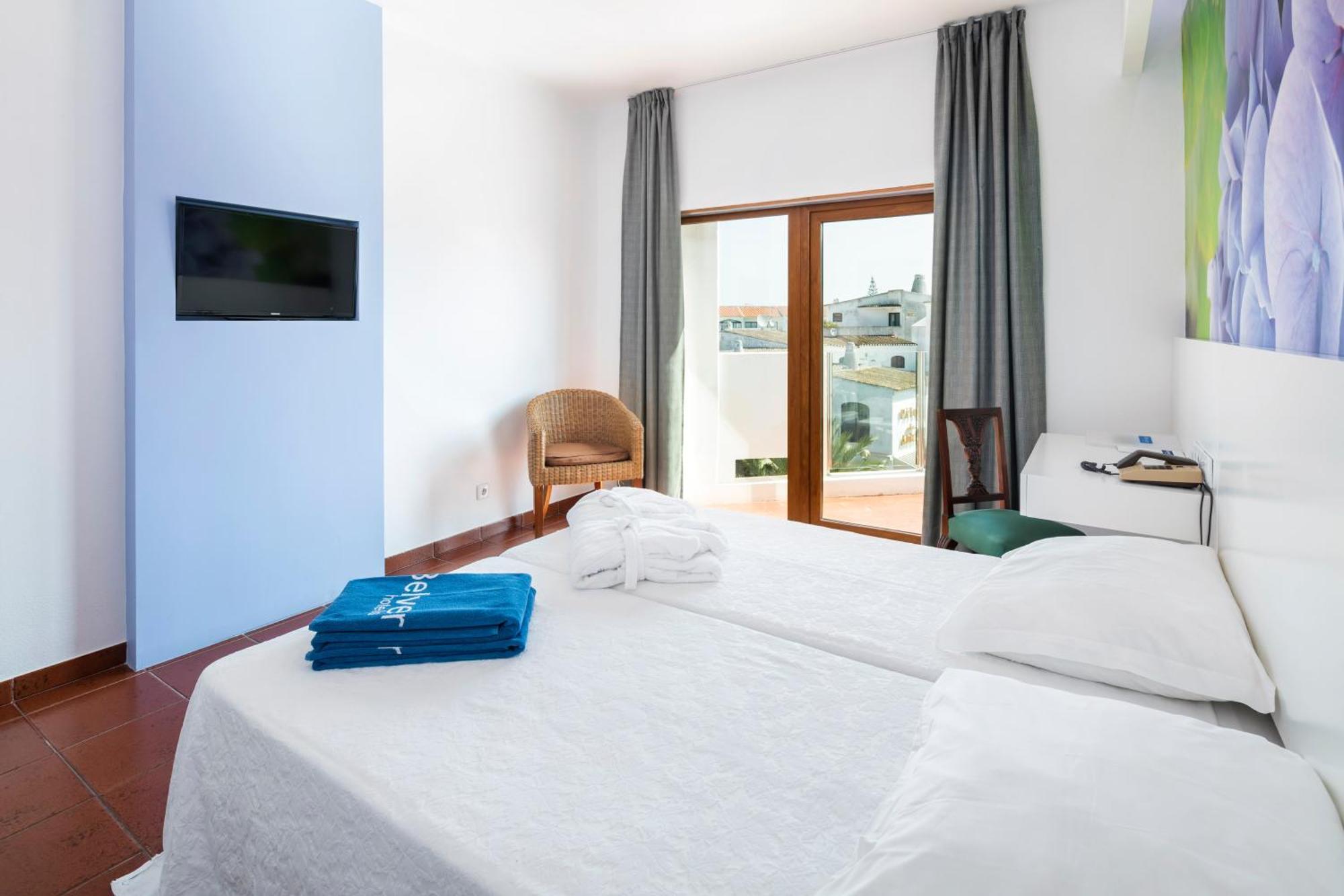 Quarto Duplo com Vista da Cidade
