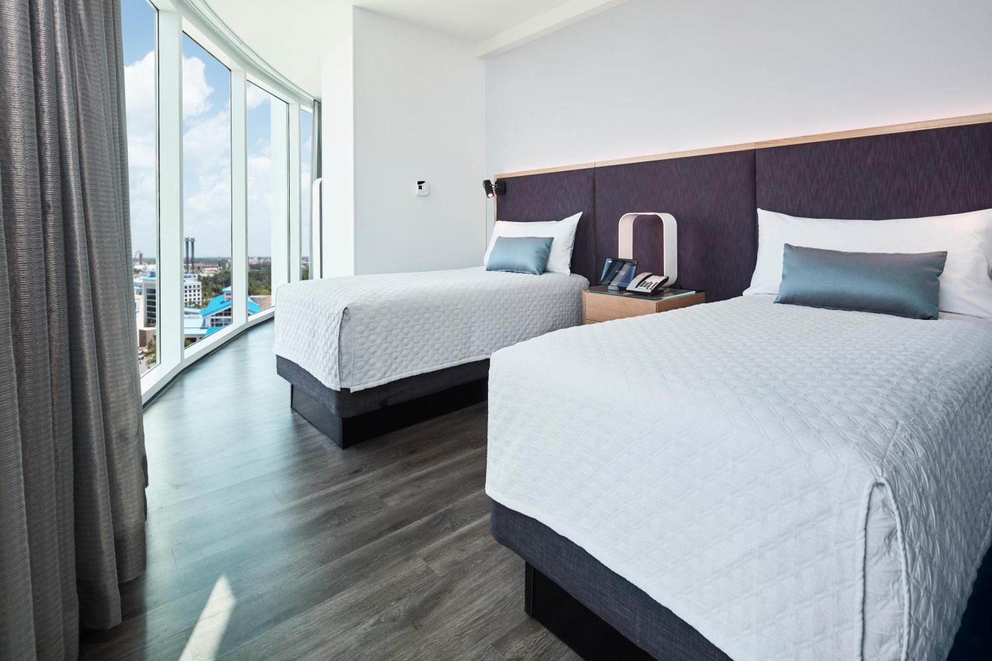 Kids Suite Skyline View Includes Early Park Admission*