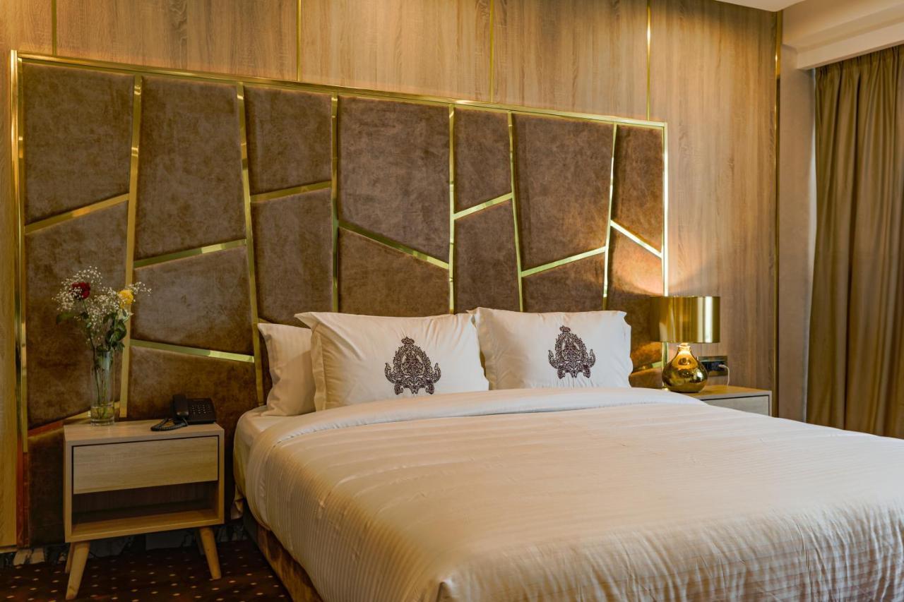Suite Lit King-Size - Vue sur Mer