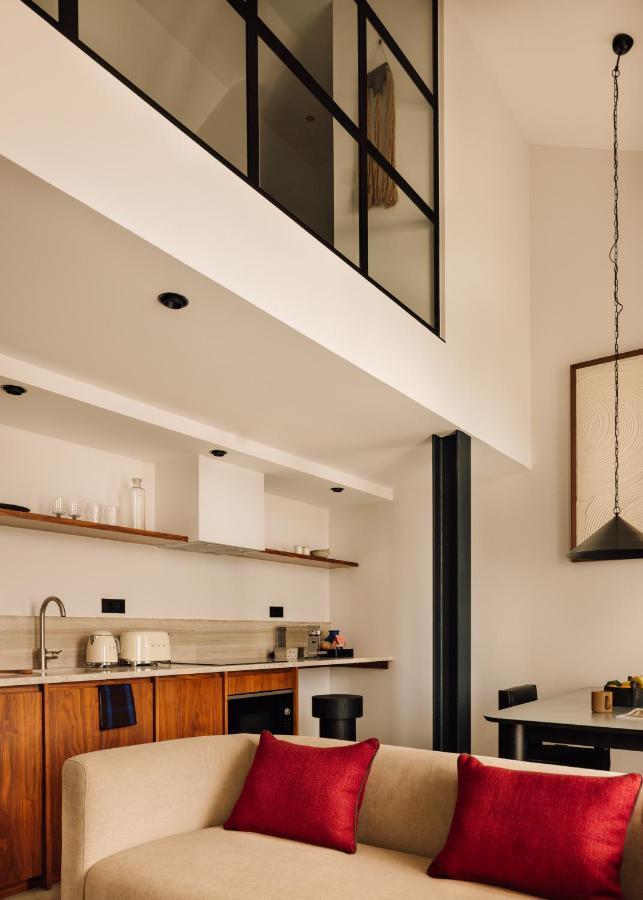 Dúplex com 1 Quarto e Vista Rio
