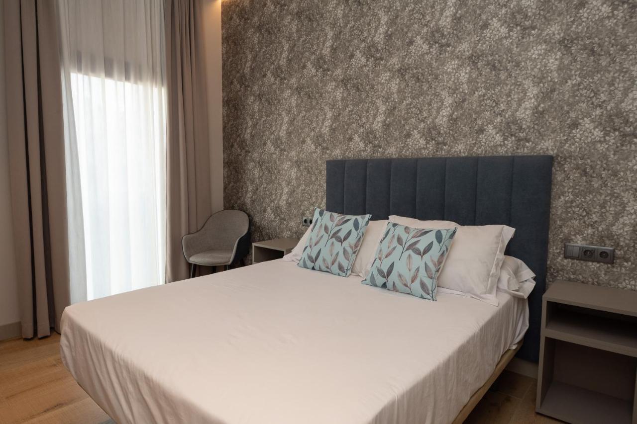 Double Room,1473681523:JPEG