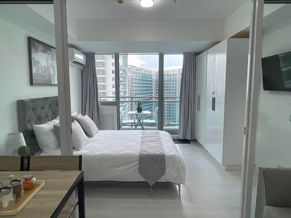 Family Room with Balcony