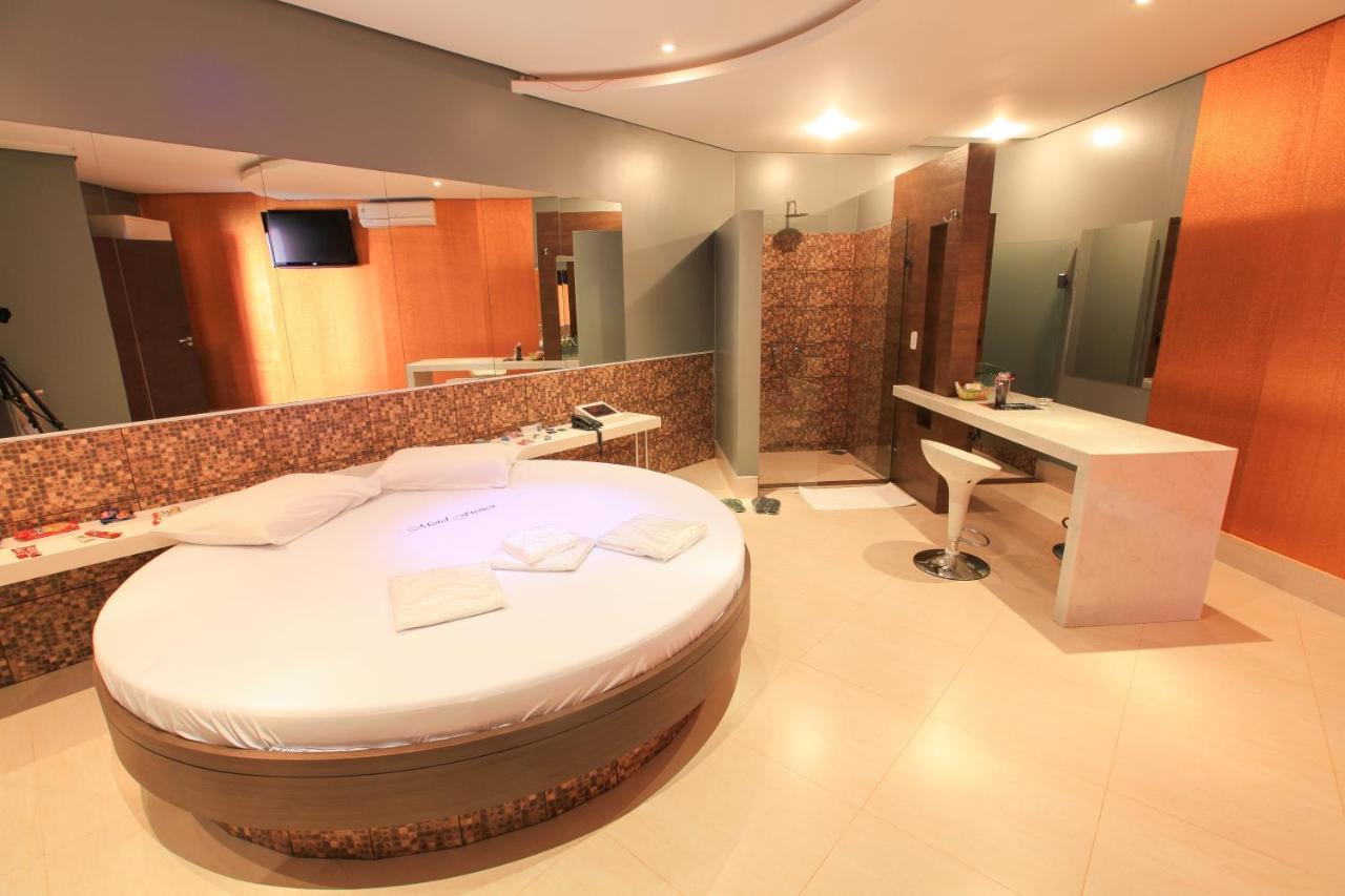 Quarto Duplo Amplo