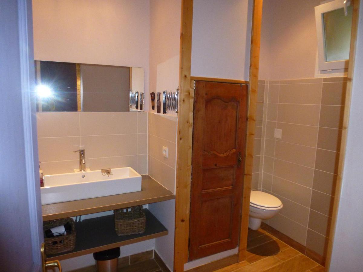 One-Bedroom House,1479904370:JPEG