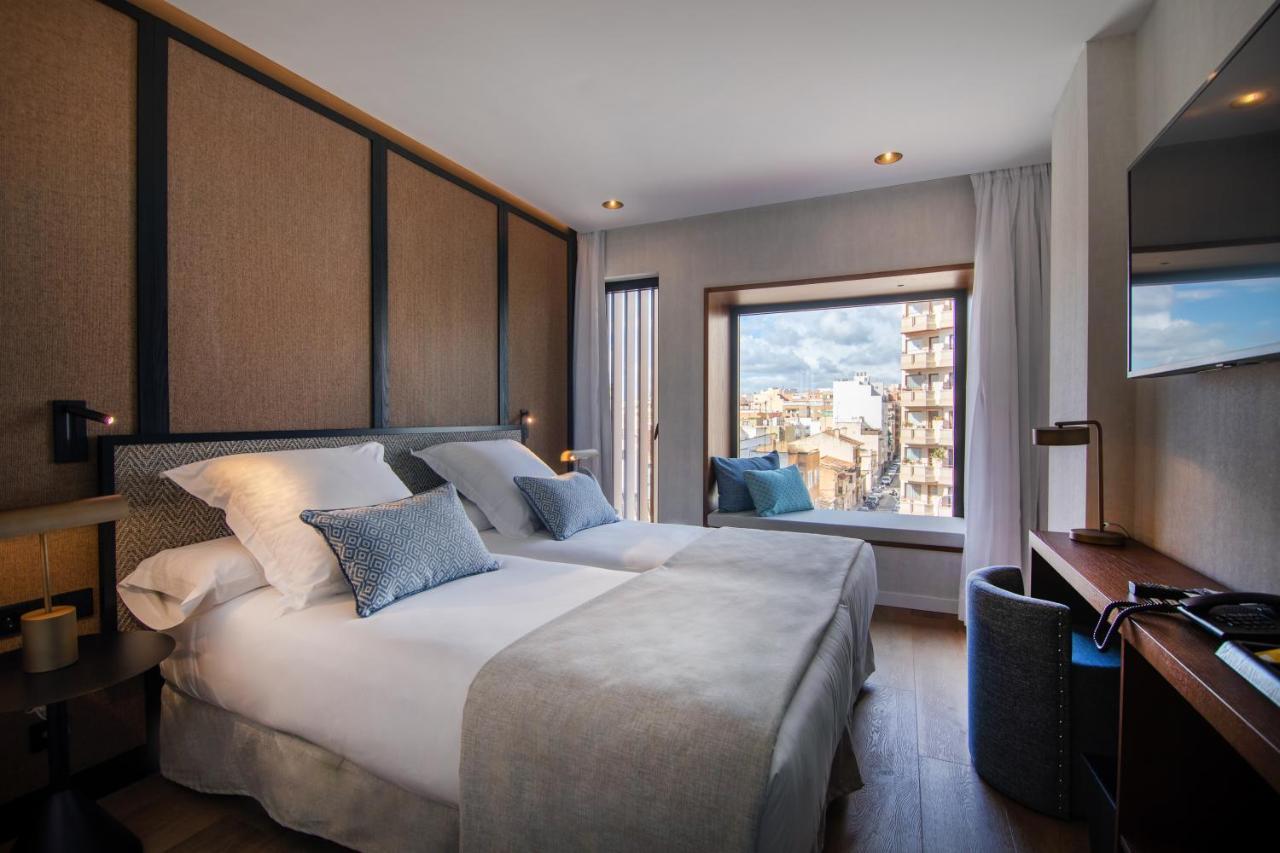 Double Room,1480663328:JPEG