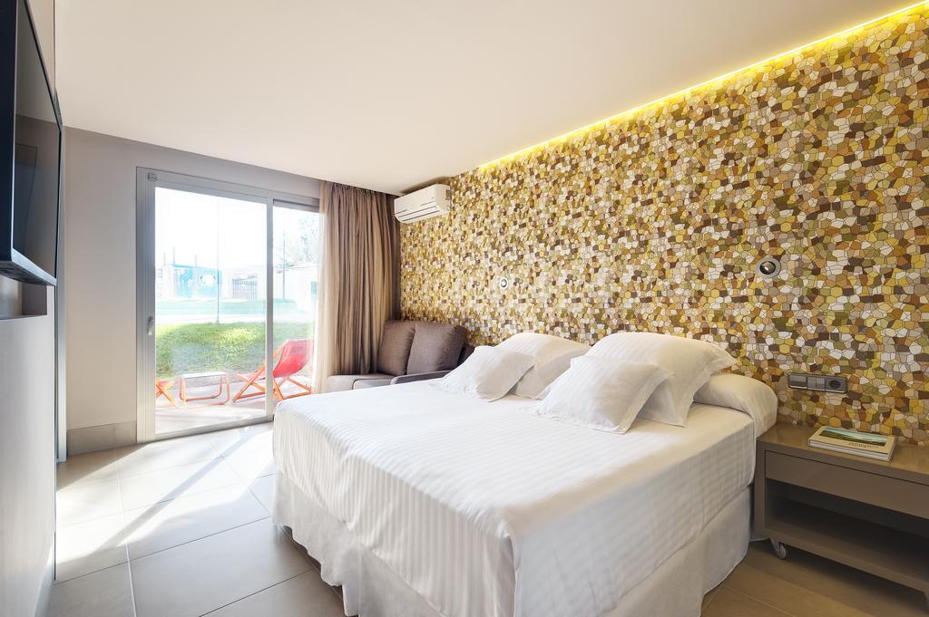 Double Room Terrace,263372853:JPEG