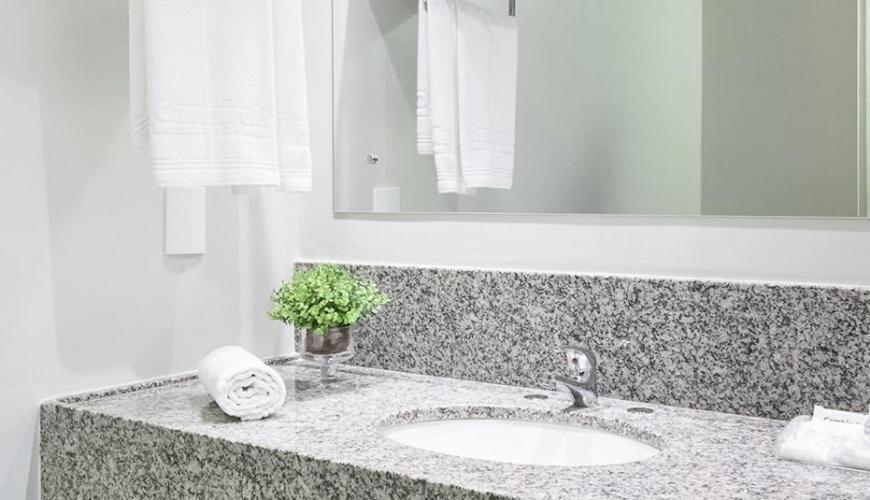Quarto Deluxe com 2 Camas de Solteiro