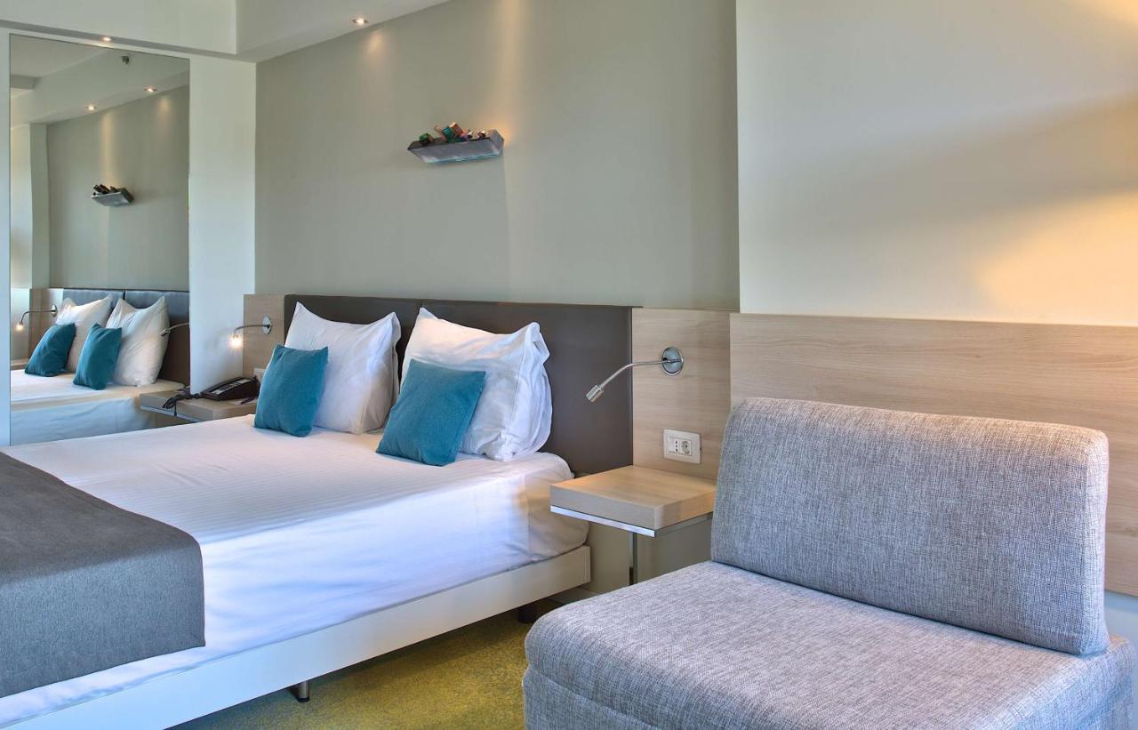 Superior Double or Twin Room,1498627339:JPEG