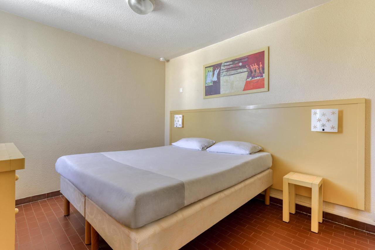 One-Bedroom Apartment,1588121141:JPEG