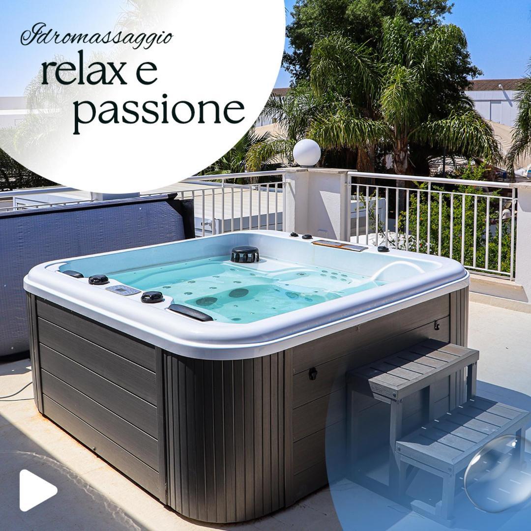 King Suite Spa Bath