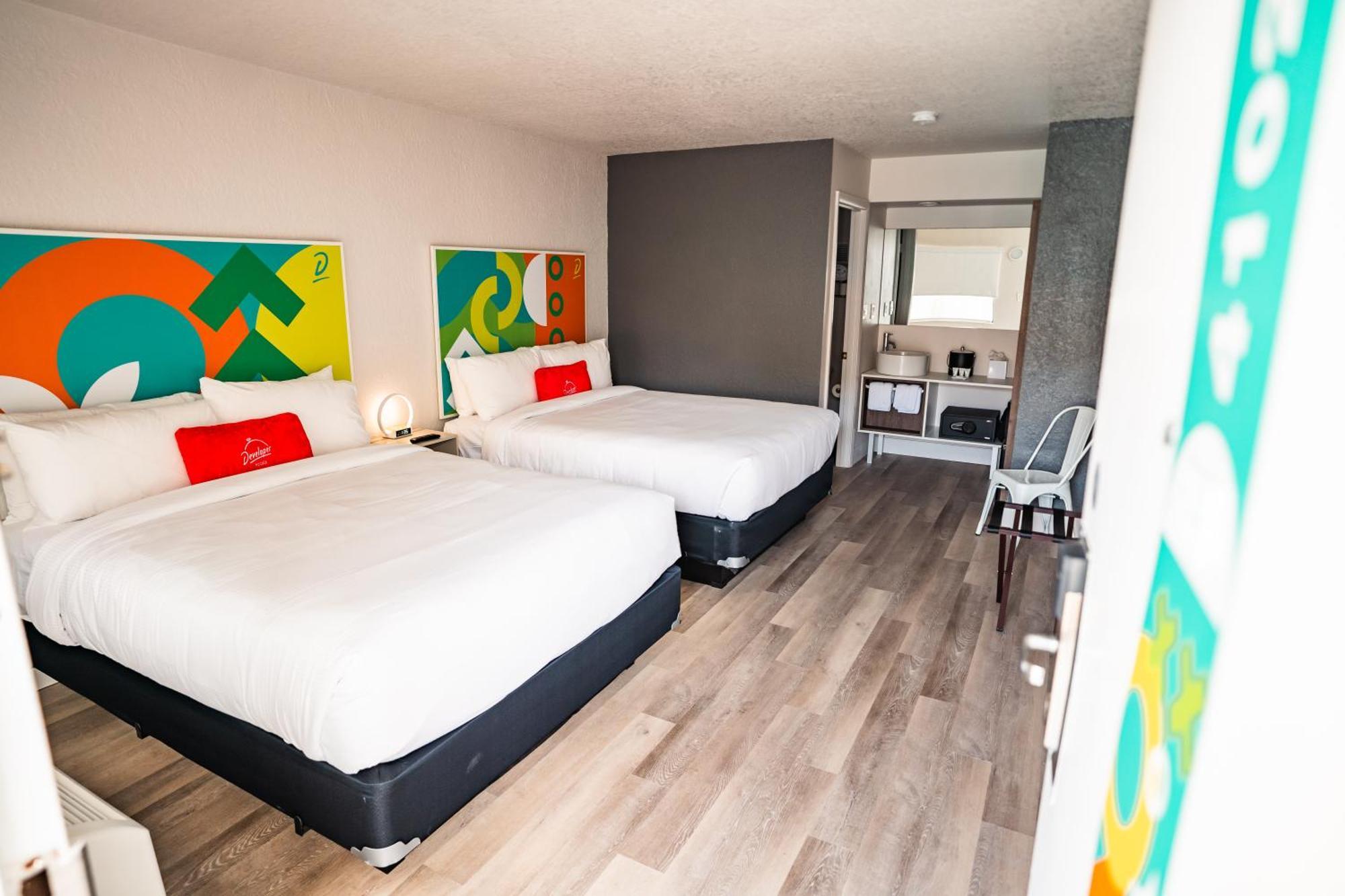 Queen Room with Two Queen Beds - Non-Smoking