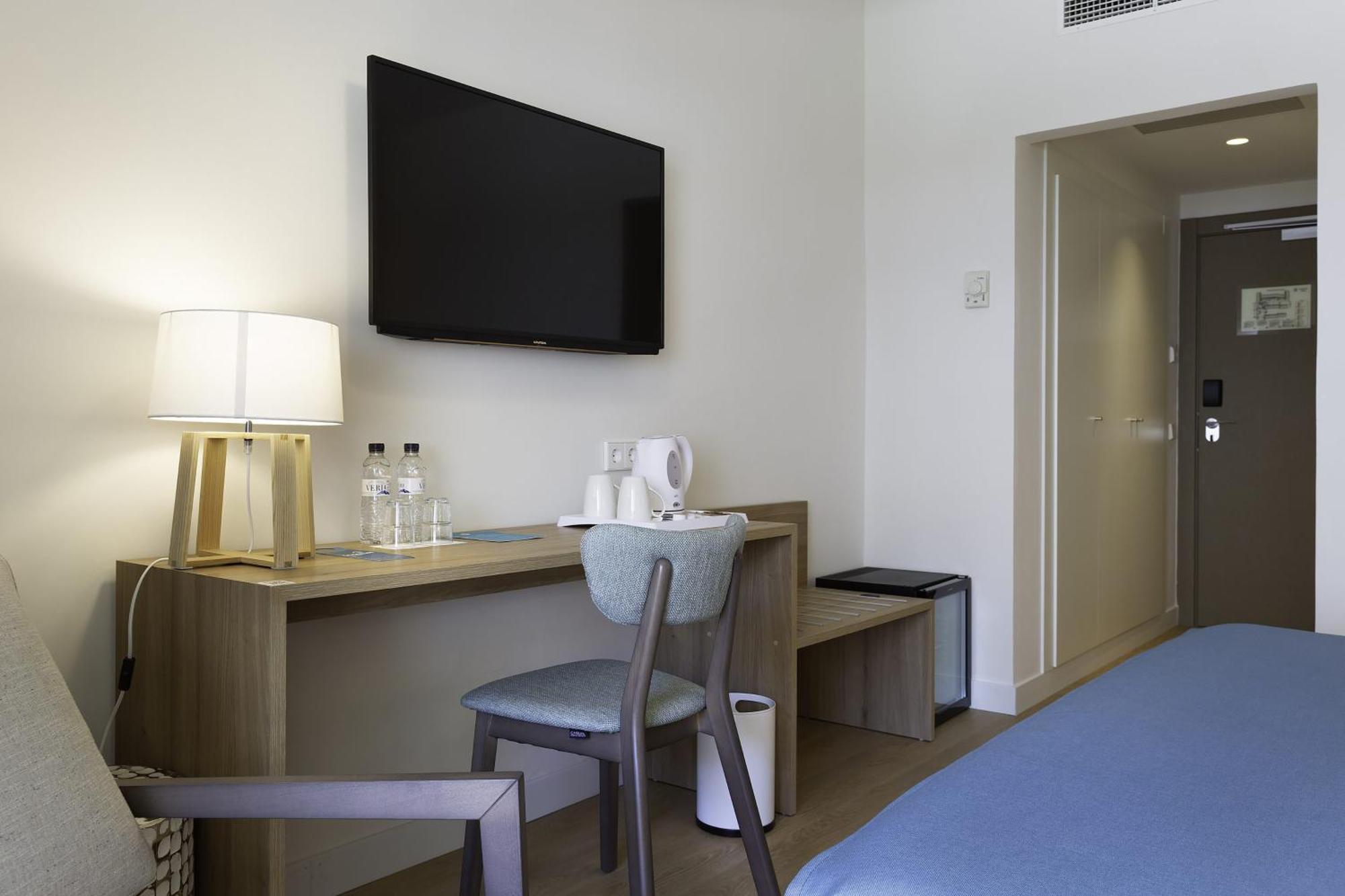 Double Room,1527577477:JPEG